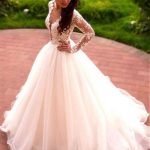 Vestido Estilo Princesa Cuello V y Encantadora Espalda. Ref. QBYE47431