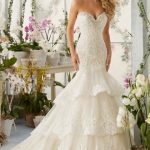 Vestido de Novia Estilo Sirena Escote Strapless Corazón Apliques y Pedrería. Ref. MVNJ2LKX