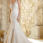 Vestido Sirena Cuello V Espalda en O. Ref. MVNKQFP3