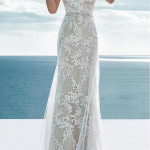 Vestido de Novia Falda Recta Escote V con Espectacular Espalda Descubierta QBYE4523