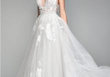 Increíble Vestido de Novia Corte en A Liviano Flores Grandes y Brillos en Citas Ref. QBYE7681